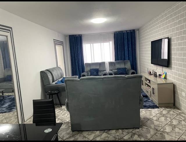 2.5 BEDROOM APARTMENT RENTED IN AMANZIMTOTI